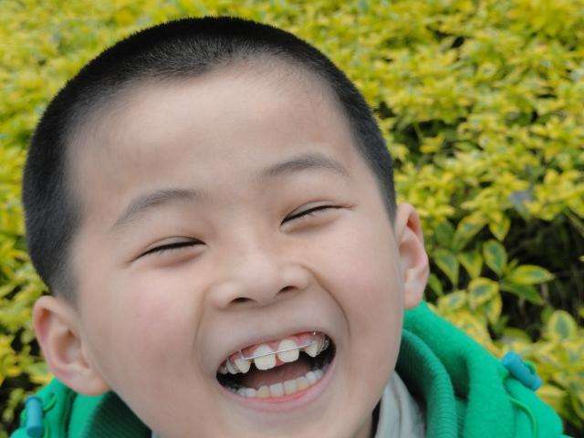 兒童牙齒矯正安全嗎
