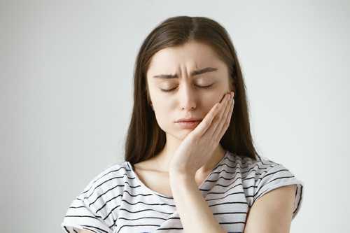 什麽叫做颉齒牙髓炎的幹髓療法？