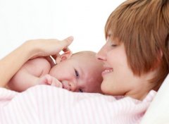 母乳喂養對寶寶口腔有冇影響？