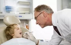 種植牙併發症有邊D？
