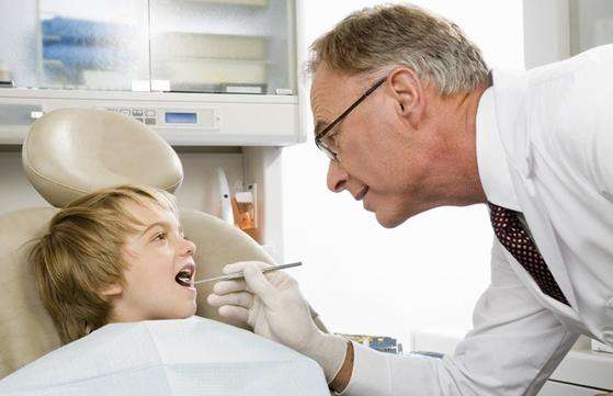 牙齒定期檢查