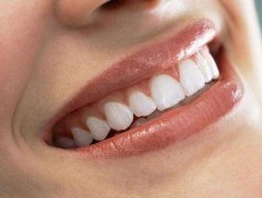 深圳種牙一般能使用幾多年？